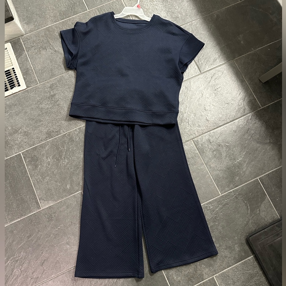 Two piece set